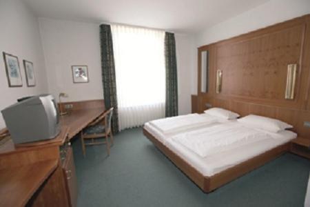 Gasthaus Zum Engel Otel Rastatt Oda fotoğraf